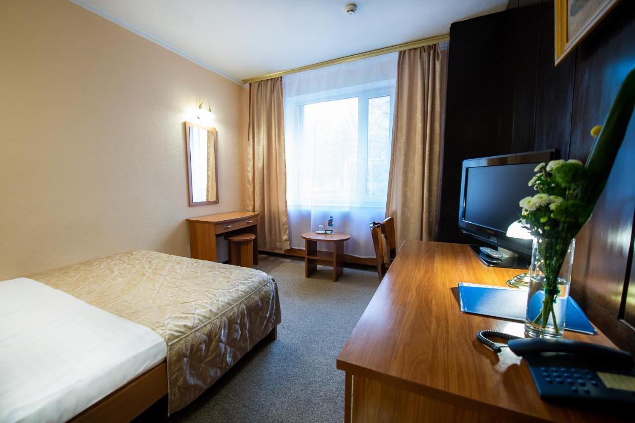 Salute Hotel Kiev Ngoại thất bức ảnh